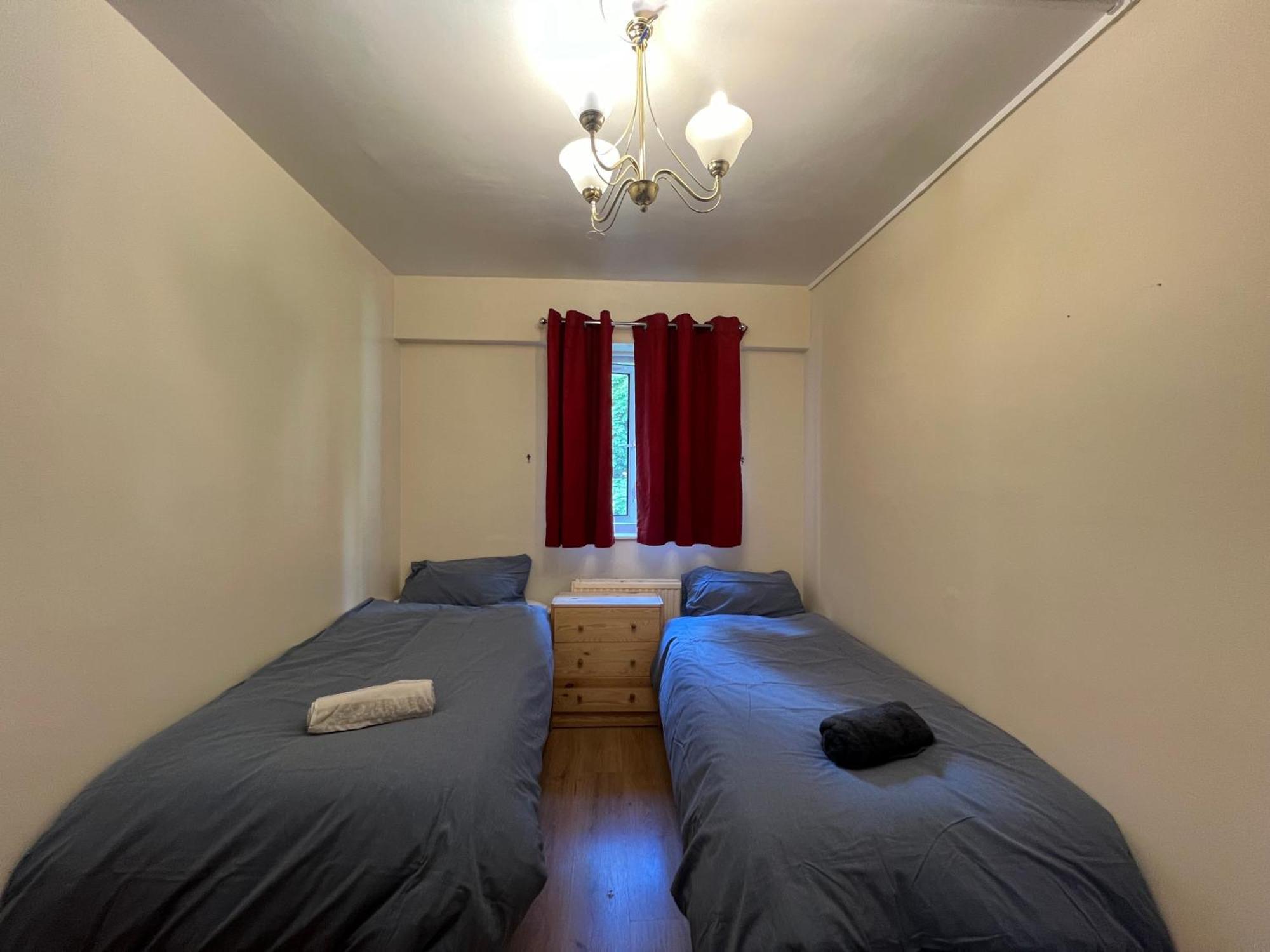 Apartment 3 Bedroom Apartment, Prime W2